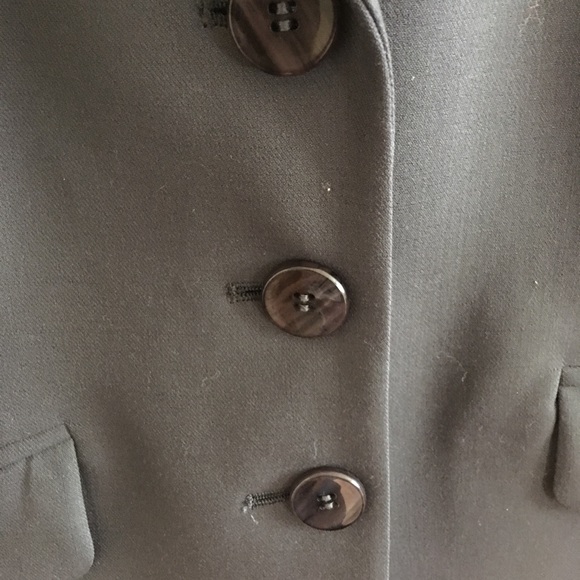 Talbots beautiful fine Italian wool blazer. - Picture 5 of 6